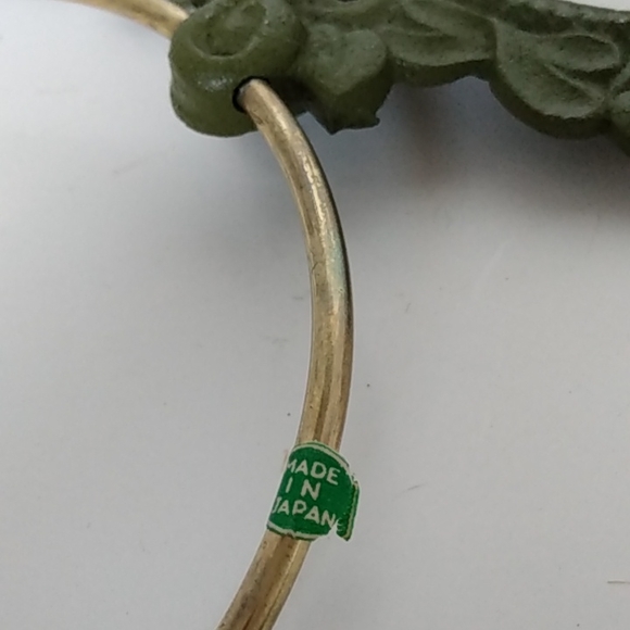 Home Interiors Vintage cast iron metal ceramic towel holder - Picture 13 of 13